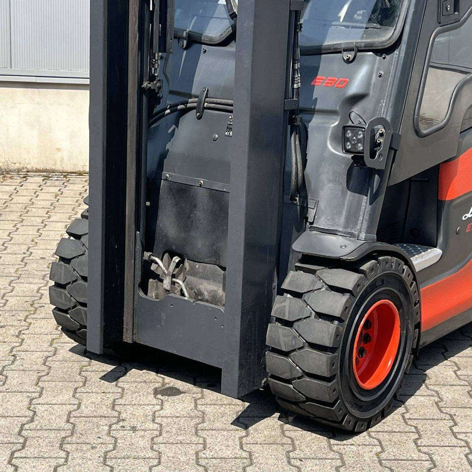 Elektrostapler Linde E30/600 HL (387): das Bild 13