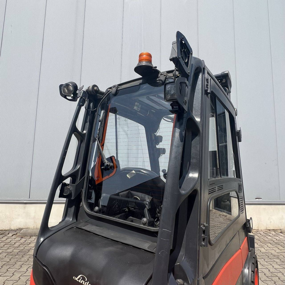 Elektrostapler Linde E30/600 HL (387): das Bild 11