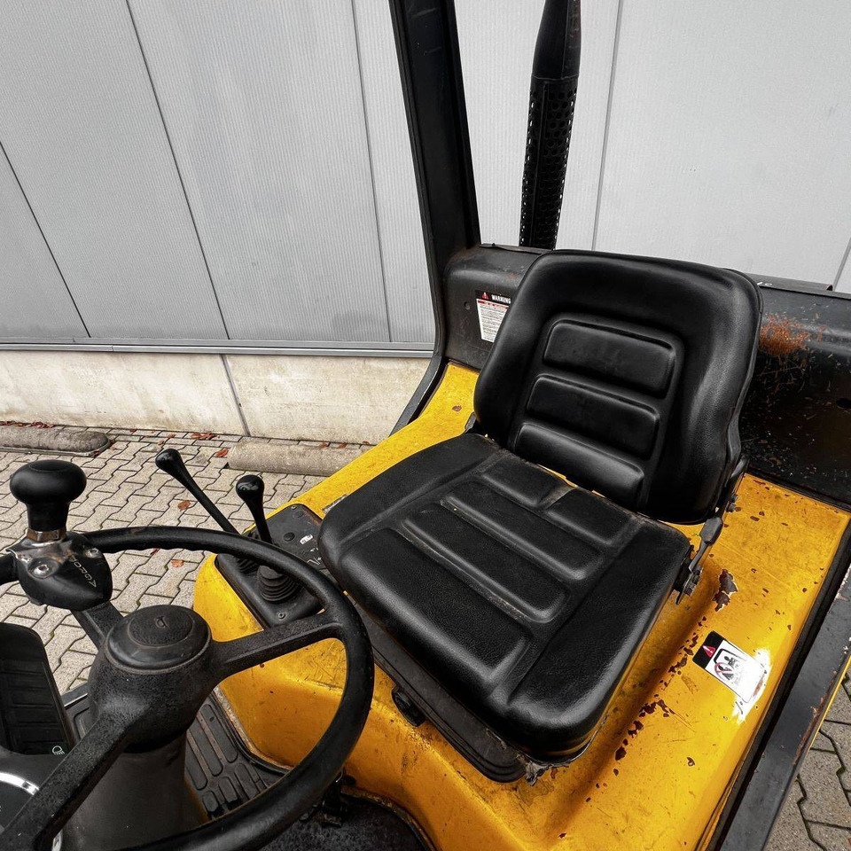 Linde H30T (351) - Treibgasstapler: das Bild 5 Linde H30T (351) - Treibgasstapler: das Bild 5