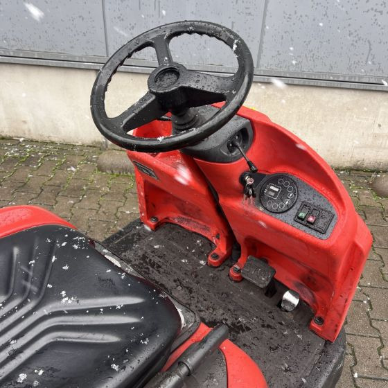 Linde P60Z (126) - Schleppfahrzeug: das Bild 3 Linde P60Z (126) - Schleppfahrzeug: das Bild 3