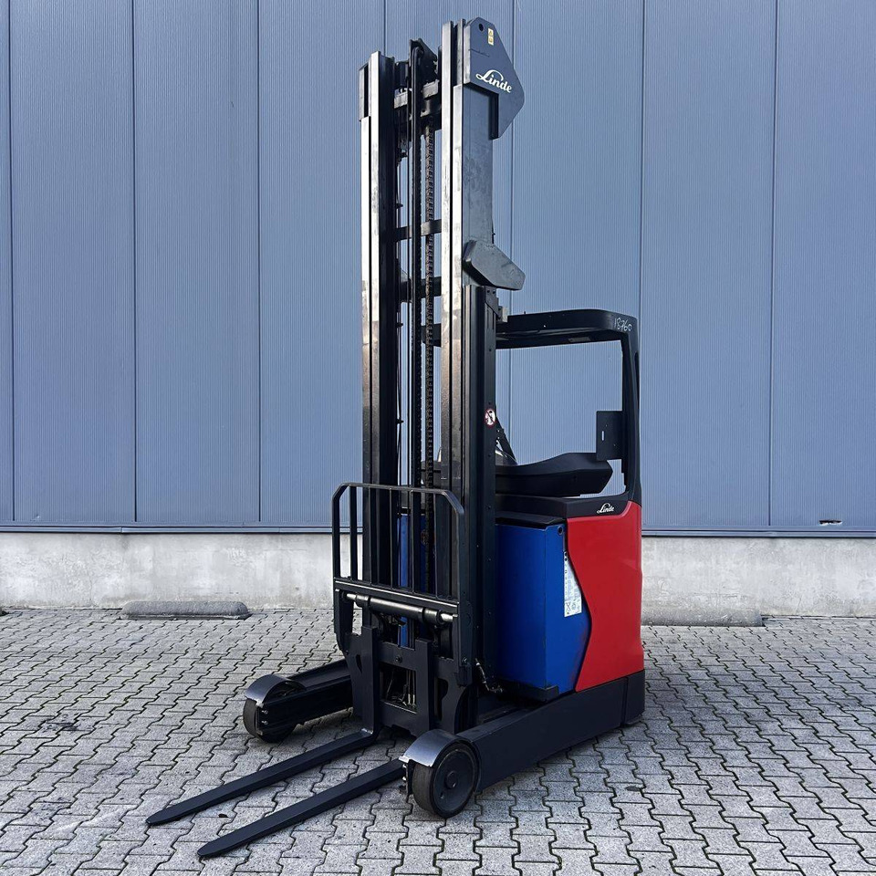 Linde R14 (1120) - Schubmaststapler: das Bild 2 Linde R14 (1120) - Schubmaststapler: das Bild 2