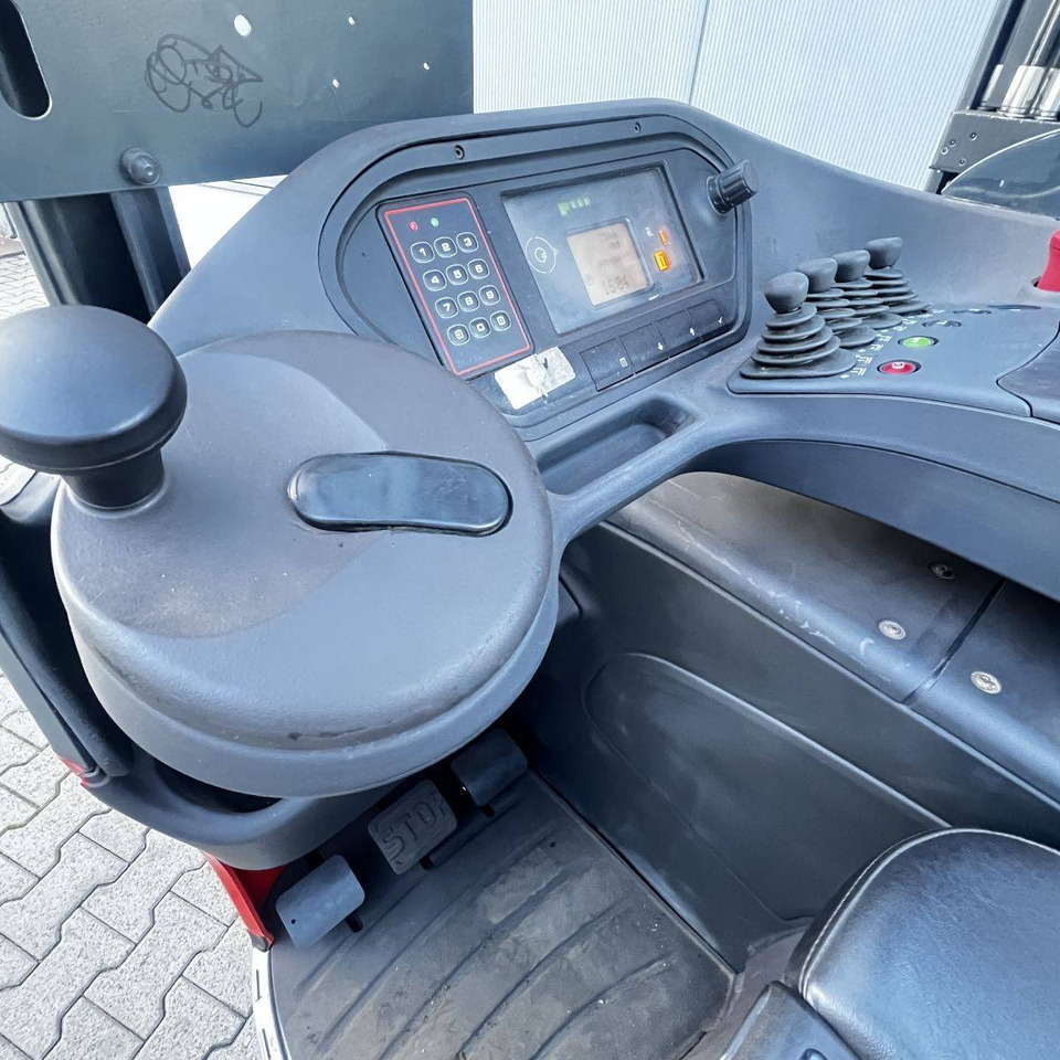 Linde R14 (1120) - Schubmaststapler: das Bild 5 Linde R14 (1120) - Schubmaststapler: das Bild 5