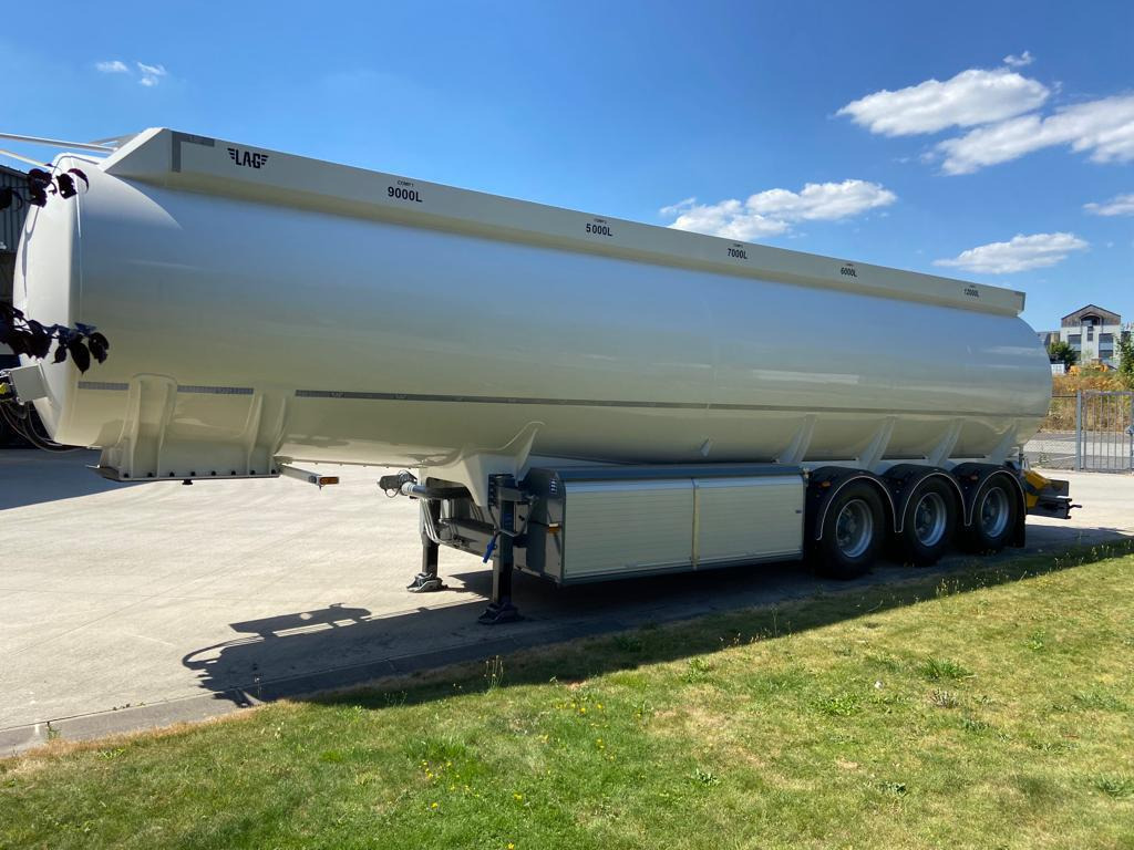 LAG - Tankauflieger: das Bild 3 LAG - Tankauflieger: das Bild 3