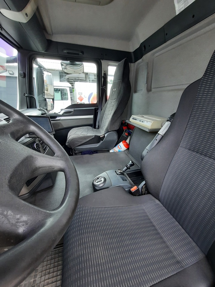 MAN TGS - Tankwagen: das Bild 2 MAN TGS - Tankwagen: das Bild 2