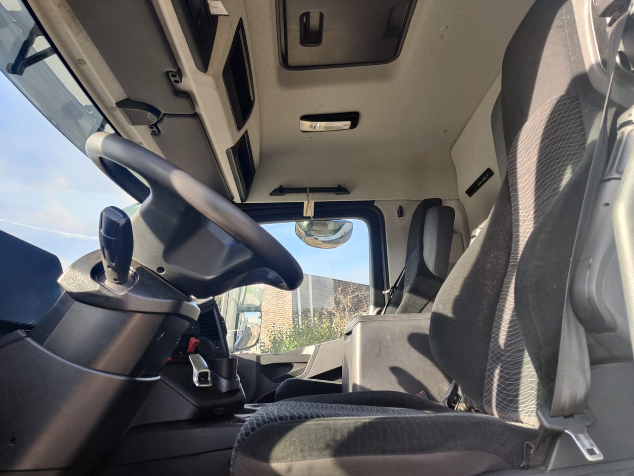MERCEDES Actros - Tankwagen: das Bild 5 MERCEDES Actros - Tankwagen: das Bild 5