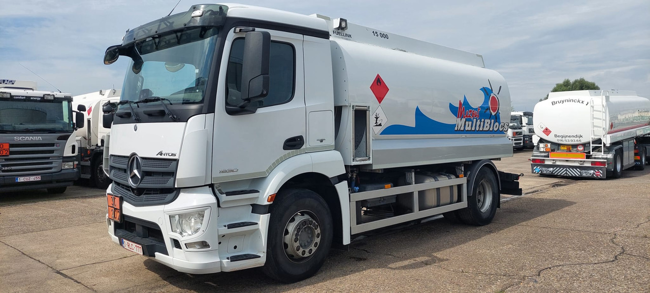 MERCEDES Antos - Tankwagen: das Bild 1 MERCEDES Antos - Tankwagen: das Bild 1