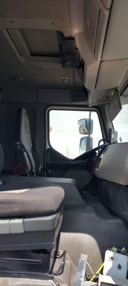 RENAULT - Tankwagen: das Bild 2 RENAULT - Tankwagen: das Bild 2