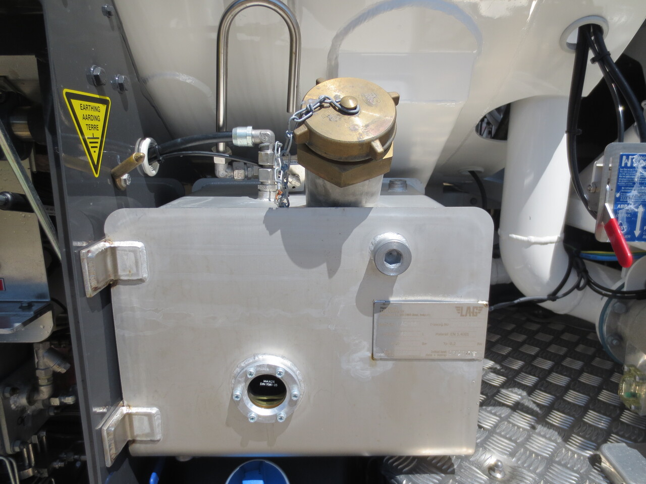 SCANIA G370 - Tankwagen: das Bild 5 SCANIA G370 - Tankwagen: das Bild 5