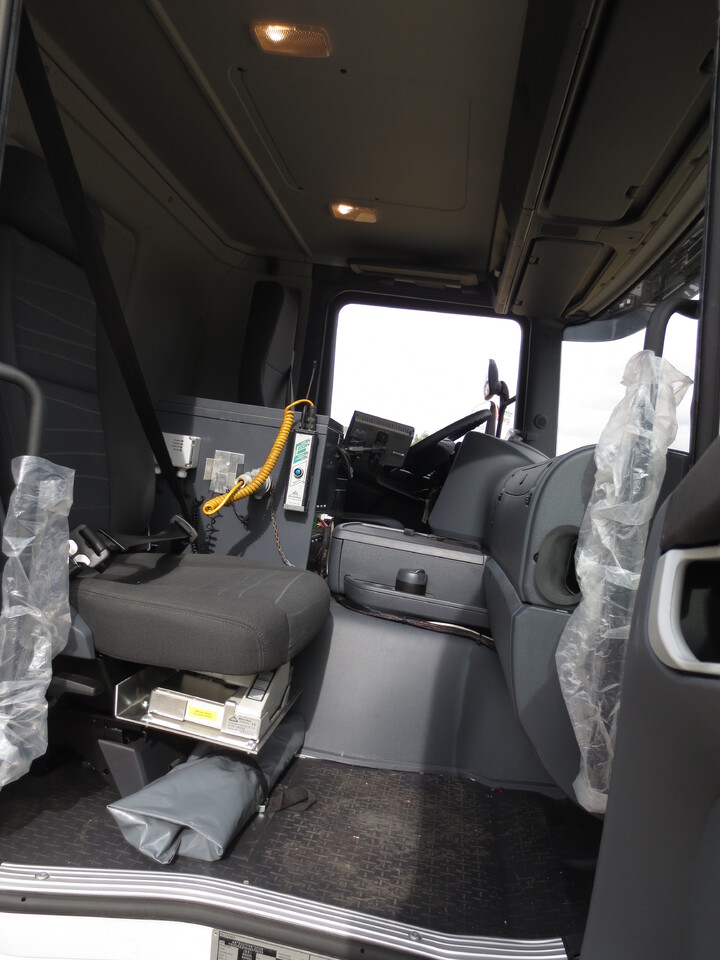 SCANIA G370 - Tankwagen: das Bild 4 SCANIA G370 - Tankwagen: das Bild 4