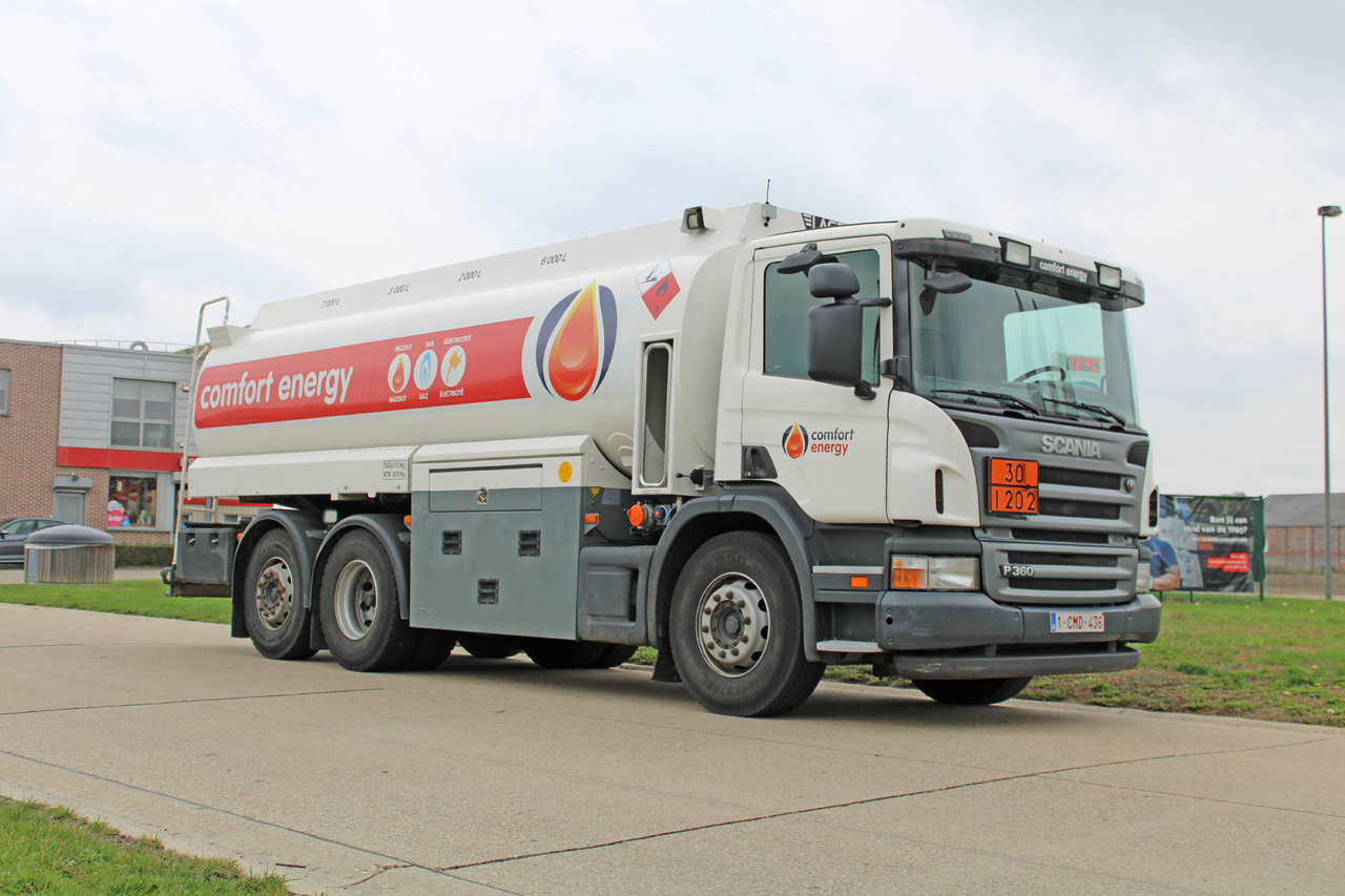 Tankwagen Scania P360: das Bild 6 Tankwagen Scania P360: das Bild 6