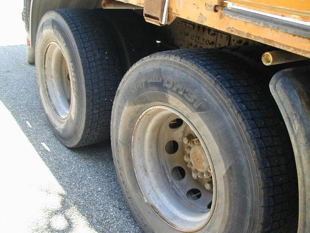 Volvo FH 12 6x4 Volvo FH 12 6x4 - Pritsche LKW, Autokran: das Bild 5 Volvo FH 12 6x4 Volvo FH 12 6x4 - Pritsche LKW, Autokran: das Bild 5