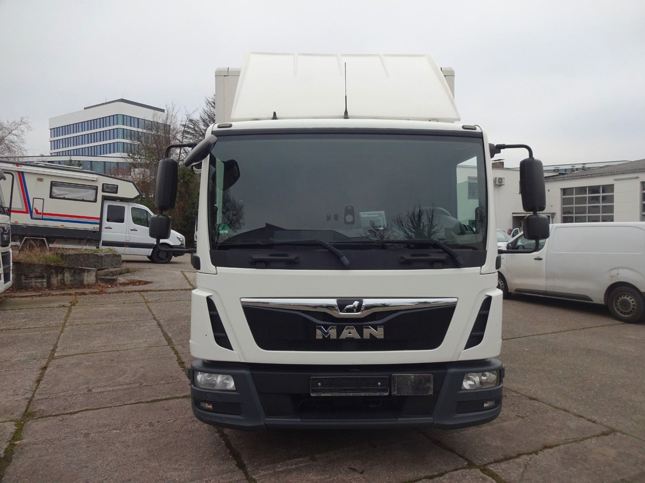 MAN TGL 8.180, Koffer, LBW, Klima, Luft. Tempomat - Koffer Transporter: das Bild 2 MAN TGL 8.180, Koffer, LBW, Klima, Luft. Tempomat - Koffer Transporter: das Bild 2