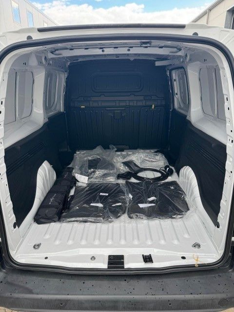 Peugeot Partner Premium Elektro L3H1, 100 kW - Personentransporter, Elektro-Transporter: das Bild 5 Peugeot Partner Premium Elektro L3H1, 100 kW - Personentransporter, Elektro-Transporter: das Bild 5