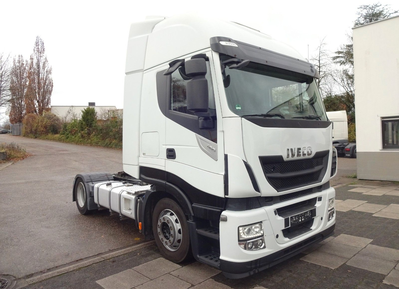 Iveco Stralis 460, Low Liner, Diesel - Sattelzugmaschine: das Bild 1 Iveco Stralis 460, Low Liner, Diesel - Sattelzugmaschine: das Bild 1