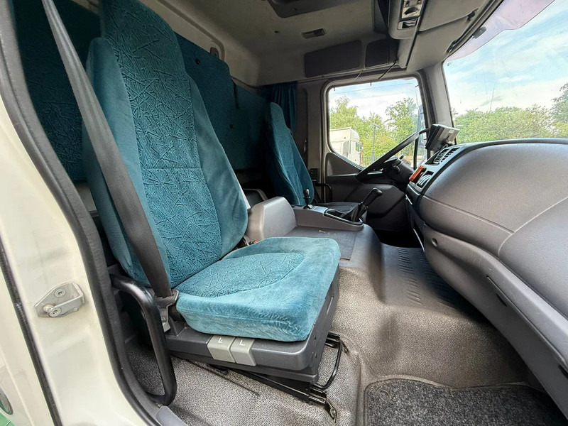 DAF LF 45.220 Laadklep/LBW Zijdeur Slaapcabine AHK NL truck - Koffer LKW: das Bild 5 DAF LF 45.220 Laadklep/LBW Zijdeur Slaapcabine AHK NL truck - Koffer LKW: das Bild 5