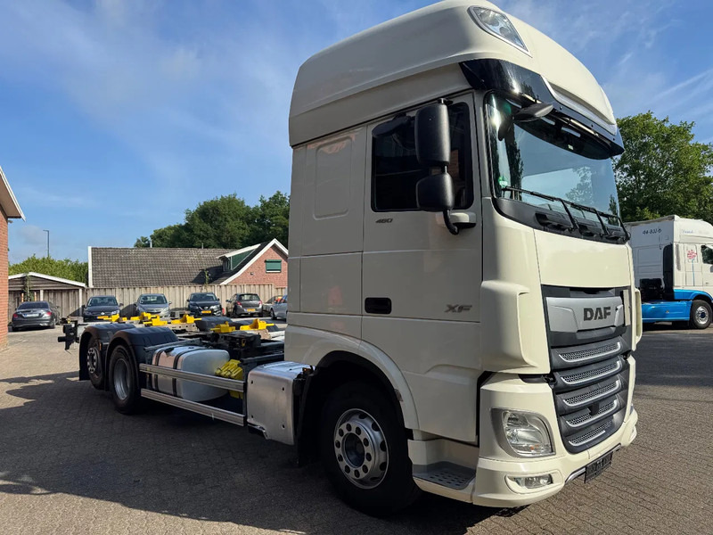 DAF XF 480 6X2 SSC FAR BDF Retarder 2x AHK 7.82 Multiwechseler - Containerwagen/ Wechselfahrgestell LKW: das Bild 2 DAF XF 480 6X2 SSC FAR BDF Retarder 2x AHK 7.82 Multiwechseler - Containerwagen/ Wechselfahrgestell LKW: das Bild 2