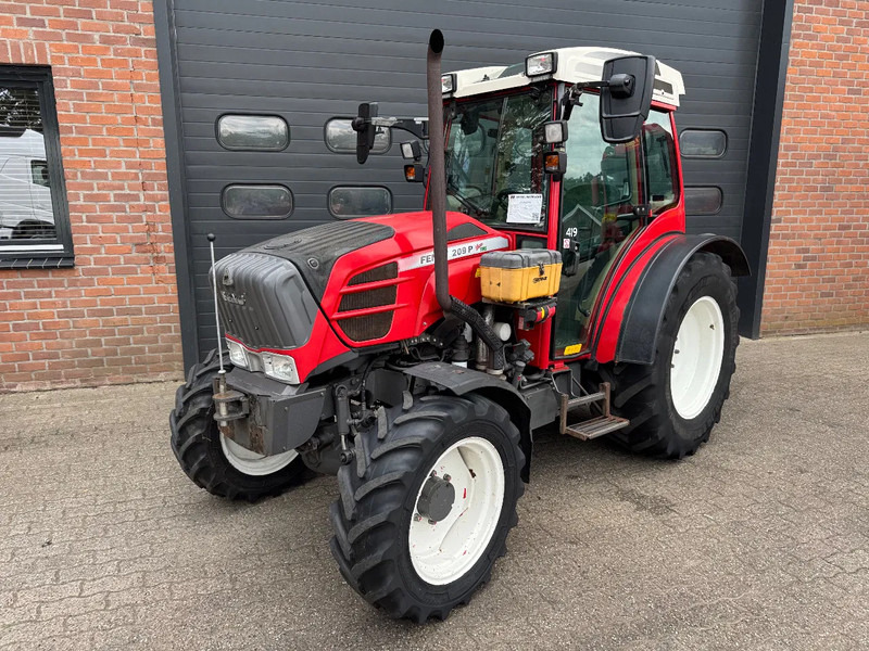 Fendt 209 P VARIO TMS - Traktor: das Bild 1 Fendt 209 P VARIO TMS - Traktor: das Bild 1