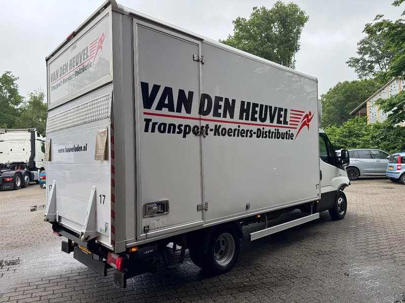Iveco Daily 35C18 Koffer Airco 750KG Laadklep LBW Automatic! - Kastenwagen: das Bild 3 Iveco Daily 35C18 Koffer Airco 750KG Laadklep LBW Automatic! - Kastenwagen: das Bild 3