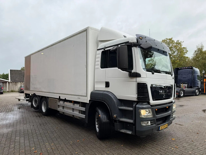 MAN TGS 26.320 Koffer Stuuras AHK 2.500KG LBW 319.460KM! NL Truck - Koffer LKW: das Bild 2 MAN TGS 26.320 Koffer Stuuras AHK 2.500KG LBW 319.460KM! NL Truck - Koffer LKW: das Bild 2