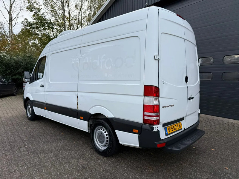 Mercedes-Benz Sprinter 314 Dual Zone Frigo -30/+30 Carrier AUT. - Kühltransporter, Transporter mit Doppelkabine: das Bild 3 Mercedes-Benz Sprinter 314 Dual Zone Frigo -30/+30 Carrier AUT. - Kühltransporter, Transporter mit Doppelkabine: das Bild 3
