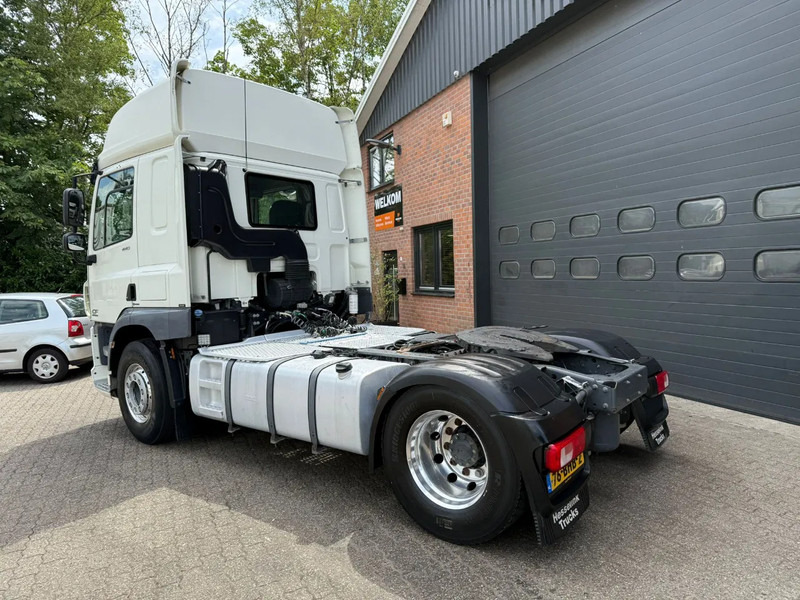 DAF CF 440 4X2 Space Cab Side skirts ACC NL Truck - Sattelzugmaschine: das Bild 3 DAF CF 440 4X2 Space Cab Side skirts ACC NL Truck - Sattelzugmaschine: das Bild 3