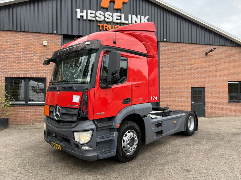 Mercedes-Benz Actros 1936 4X2 NL Truck 724.850KM - Sattelzugmaschine: das Bild 1 Mercedes-Benz Actros 1936 4X2 NL Truck 724.850KM - Sattelzugmaschine: das Bild 1