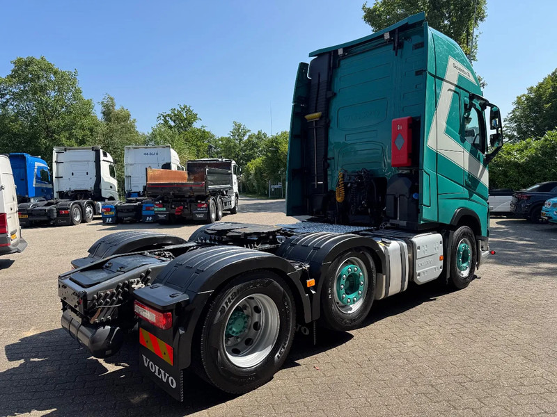 Volvo FH 500 Globetrotter XL ADR! 305.330KM! Gestuurde Voorloopas 2x tank APK 03/2026 - Sattelzugmaschine: das Bild 3 Volvo FH 500 Globetrotter XL ADR! 305.330KM! Gestuurde Voorloopas 2x tank APK 03/2026 - Sattelzugmaschine: das Bild 3