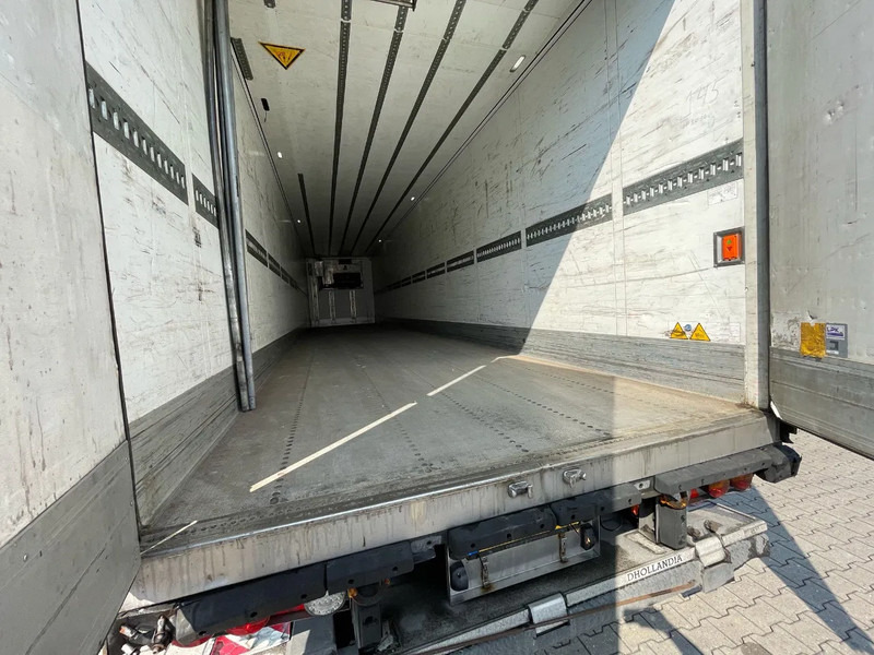 Schmitz Cargobull SKO 24 Thermo King SLX Spectrum Multi temp Dhollandia LBW 2T 270H 250B - Isotherm Auflieger: das Bild 4 Schmitz Cargobull SKO 24 Thermo King SLX Spectrum Multi temp Dhollandia LBW 2T 270H 250B - Isotherm Auflieger: das Bild 4