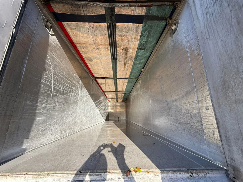 Stas S300CX 82m3!! Vol alu kipper SAF Graanluiken - Kipper Auflieger: das Bild 5 Stas S300CX 82m3!! Vol alu kipper SAF Graanluiken - Kipper Auflieger: das Bild 5