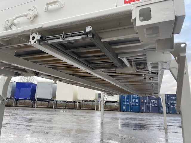 CIMC BDF-System 7.450 mm, LACK NEU in RAL 9010 - Premium Lackierung - Kofferaufbau: das Bild 2 CIMC BDF-System 7.450 mm, LACK NEU in RAL 9010 - Premium Lackierung - Kofferaufbau: das Bild 2
