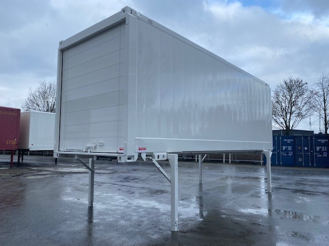 CIMC BDF-System 7.450 mm, LACK NEU in RAL 9010 - Premium Lackierung - Kofferaufbau: das Bild 1 CIMC BDF-System 7.450 mm, LACK NEU in RAL 9010 - Premium Lackierung - Kofferaufbau: das Bild 1
