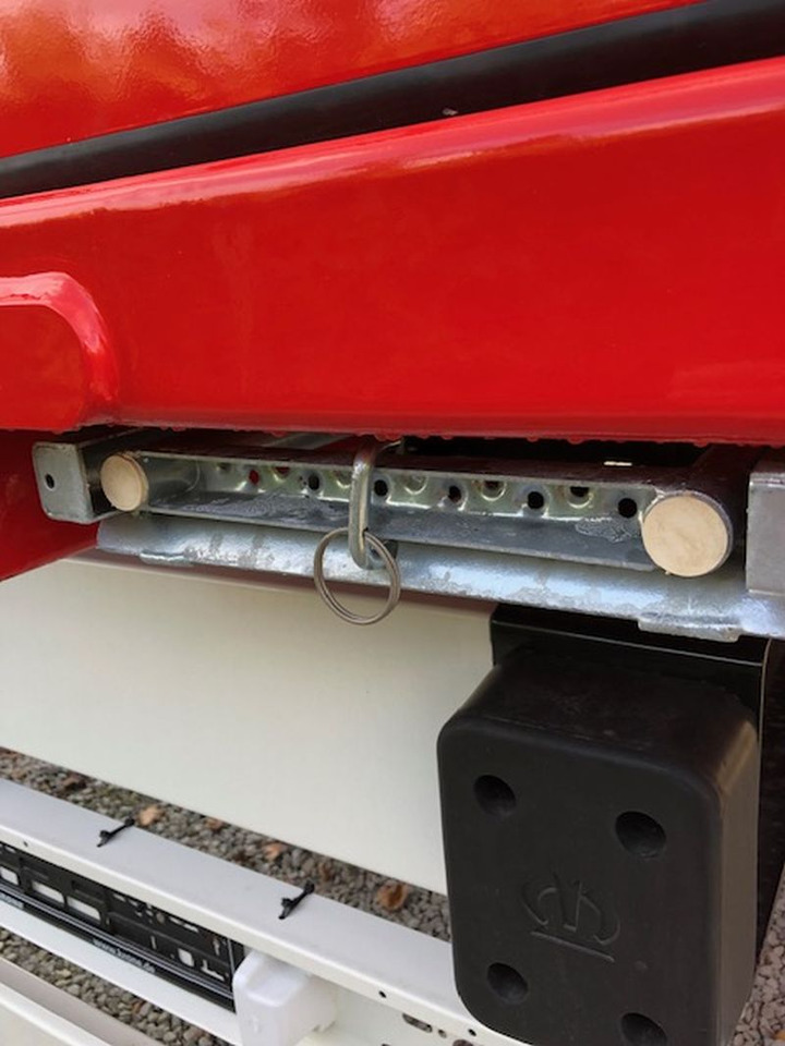 Krone BDF-System, 7.450 mm lang, LACK NEU! - Kofferaufbau: das Bild 4 Krone BDF-System, 7.450 mm lang, LACK NEU! - Kofferaufbau: das Bild 4