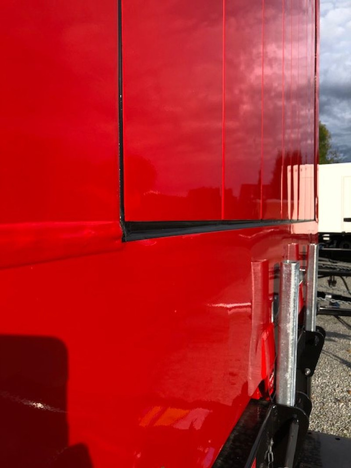 Krone BDF-System, 7.450 mm lang, LACK NEU! - Kofferaufbau: das Bild 3 Krone BDF-System, 7.450 mm lang, LACK NEU! - Kofferaufbau: das Bild 3