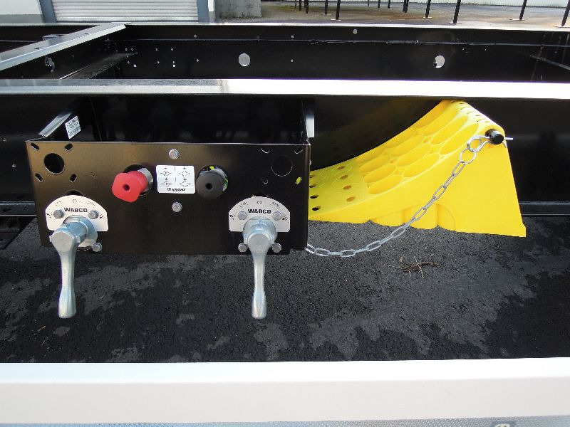 Krone BDF-System, Maxi, ohne Zulassung. - Container/ Wechselfahrgestell Anhänger: das Bild 3 Krone BDF-System, Maxi, ohne Zulassung. - Container/ Wechselfahrgestell Anhänger: das Bild 3