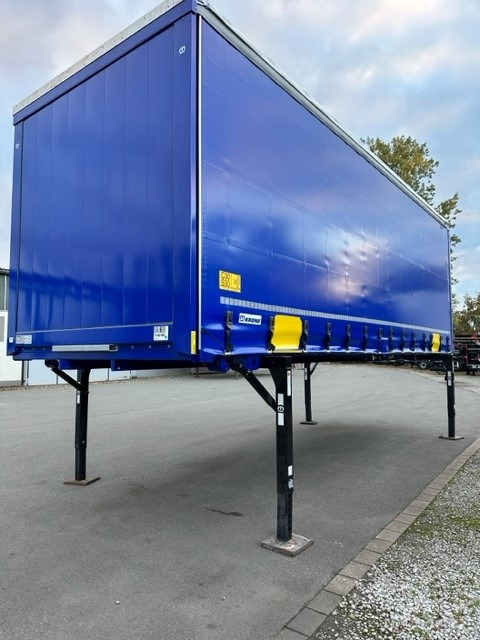 Krone BDF Wechselaufbau 7.45m - THW Ausführung - Planenaufbau: das Bild 1 Krone BDF Wechselaufbau 7.45m - THW Ausführung - Planenaufbau: das Bild 1