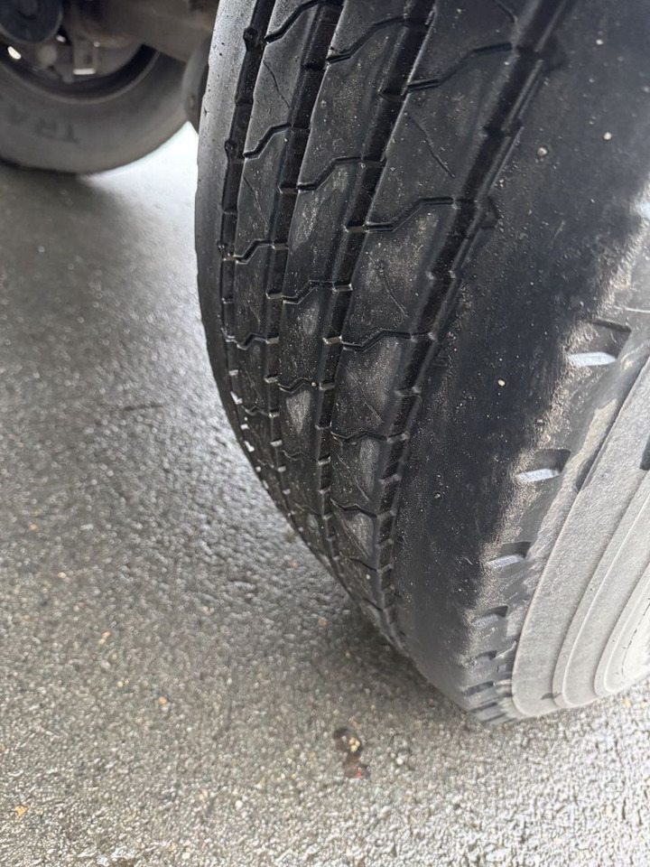 Krone Standard R22,5 hochgekuppelt, - Koffer Anhänger: das Bild 4 Krone Standard R22,5 hochgekuppelt, - Koffer Anhänger: das Bild 4