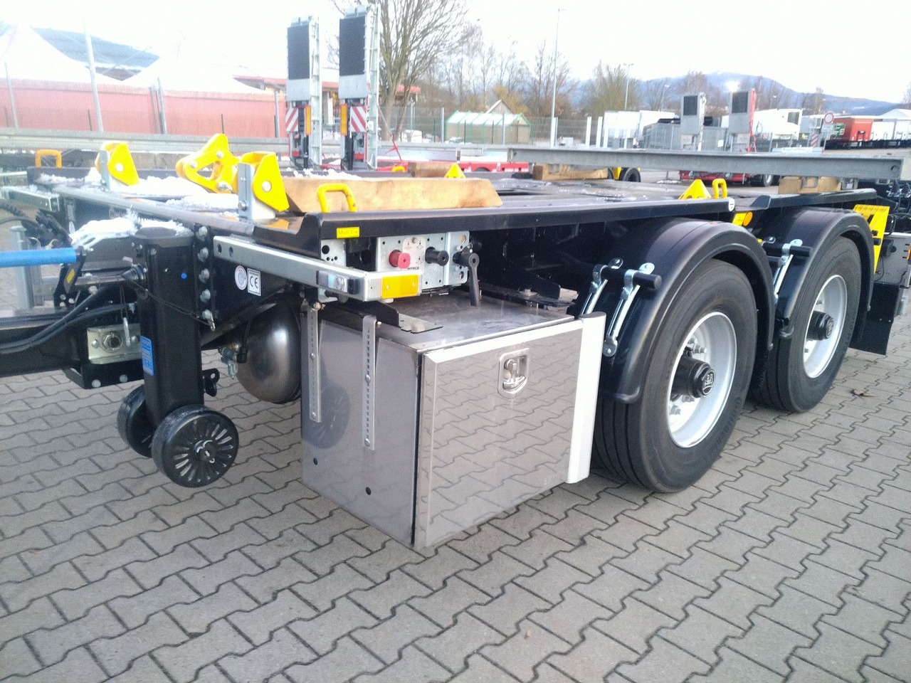 Hüffermann 2-ACHS-MINI-CARRIER MULTIFIX verzinkt NEU BPW Hüffermann 2-ACHS-MINI-CARRIER MULTIFIX verzinkt NEU BPW - Abrollanhänger/ Absetzanhänger: das Bild 3 Hüffermann 2-ACHS-MINI-CARRIER MULTIFIX verzinkt NEU BPW Hüffermann 2-ACHS-MINI-CARRIER MULTIFIX verzinkt NEU BPW - Abrollanhänger/ Absetzanhänger: das Bild 3