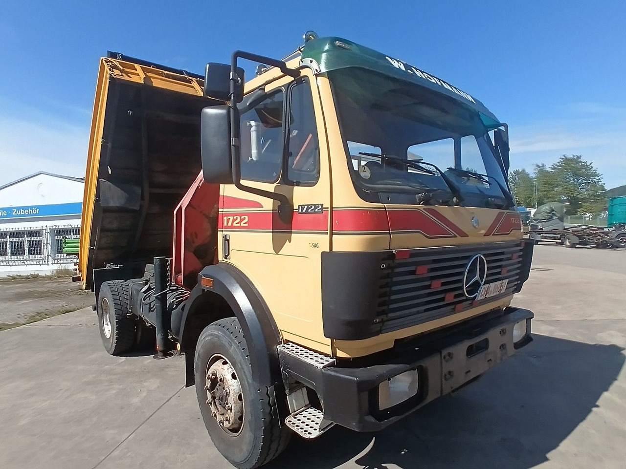 Mercedes-Benz SK 1722 AK 4x4 Blatt Schalter PalfingerPK10500A4 - Kipper, Autokran: das Bild 3 Mercedes-Benz SK 1722 AK 4x4 Blatt Schalter PalfingerPK10500A4 - Kipper, Autokran: das Bild 3