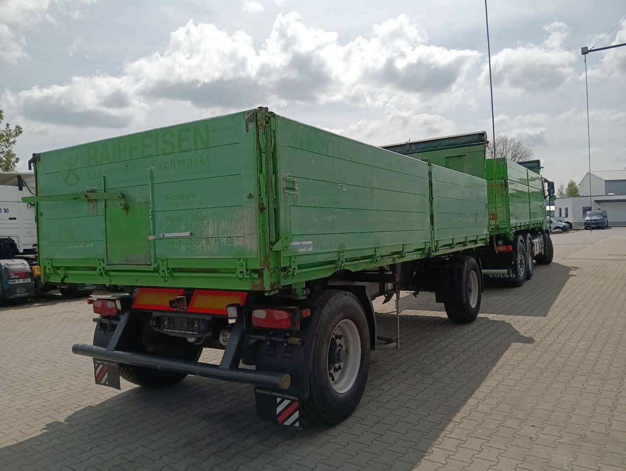 Meusburger 2-A 3-Seitenkipper 16m3 Getreide Alufelgen 4,6t - Kipper Anhänger: das Bild 2 Meusburger 2-A 3-Seitenkipper 16m3 Getreide Alufelgen 4,6t - Kipper Anhänger: das Bild 2