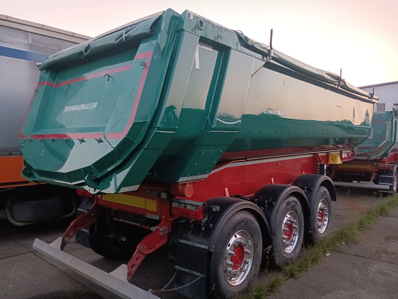 Kipper Auflieger Schwarzmüller 3-A ALU-MULDE mHARDOX ALCOA 25m3 SAF 5420kgPlane: das Bild 26