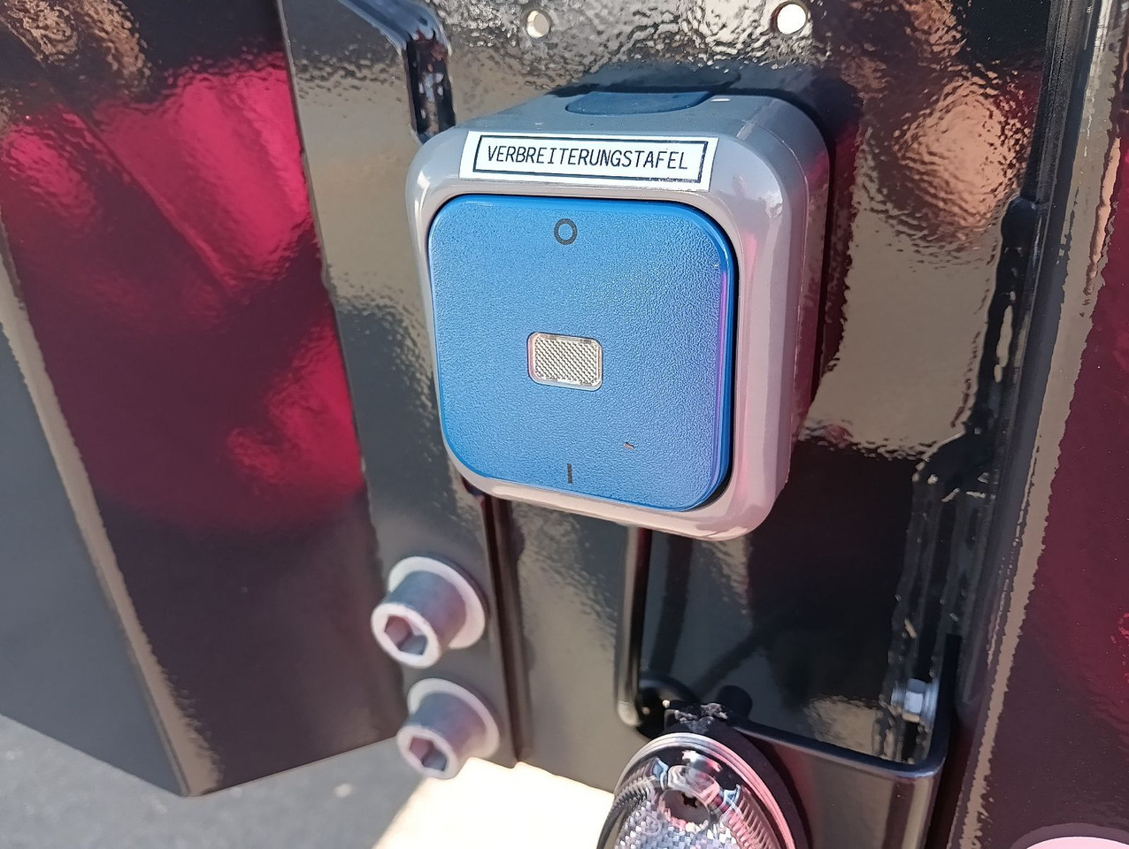 Pritschenauflieger/ Plattformauflieger Schwarzmüller 3Achs Tele Rampen TwistLock40+2x20"SAF Lenk+Lift: das Bild 18 Pritschenauflieger/ Plattformauflieger Schwarzmüller 3Achs Tele Rampen TwistLock40+2x20"SAF Lenk+Lift: das Bild 18