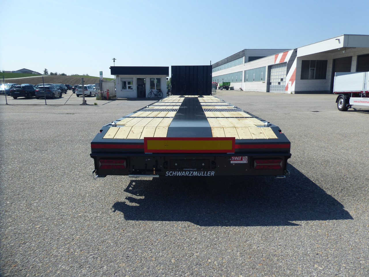 Pritschenauflieger/ Plattformauflieger Schwarzmüller 3Achs Tele Rampen TwistLock40+2x20"SAF Lenk+Lift: das Bild 6 Pritschenauflieger/ Plattformauflieger Schwarzmüller 3Achs Tele Rampen TwistLock40+2x20"SAF Lenk+Lift: das Bild 6