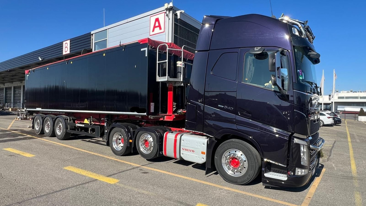 Schwarzmüller K-Serie ALU 54m3 Getreide 6250kg TopZustand - Kipper Auflieger: das Bild 4 Schwarzmüller K-Serie ALU 54m3 Getreide 6250kg TopZustand - Kipper Auflieger: das Bild 4
