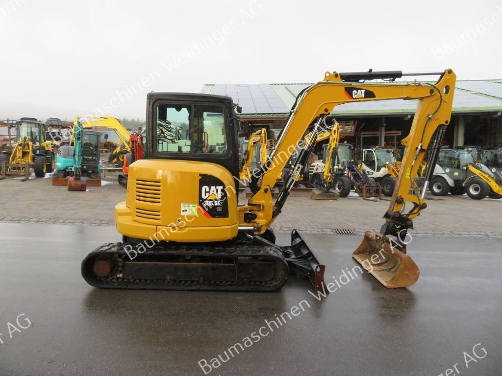 CAT 305.5 E2 - Minibagger: das Bild 2 CAT 305.5 E2 - Minibagger: das Bild 2