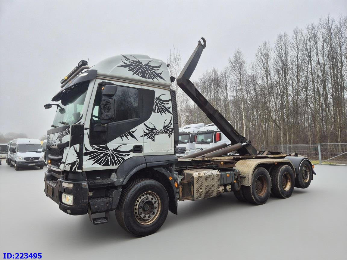 IVECO Trakker AT350 8x4 -Full steel - Steering axle - Abrollkipper: das Bild 1 IVECO Trakker AT350 8x4 -Full steel - Steering axle - Abrollkipper: das Bild 1