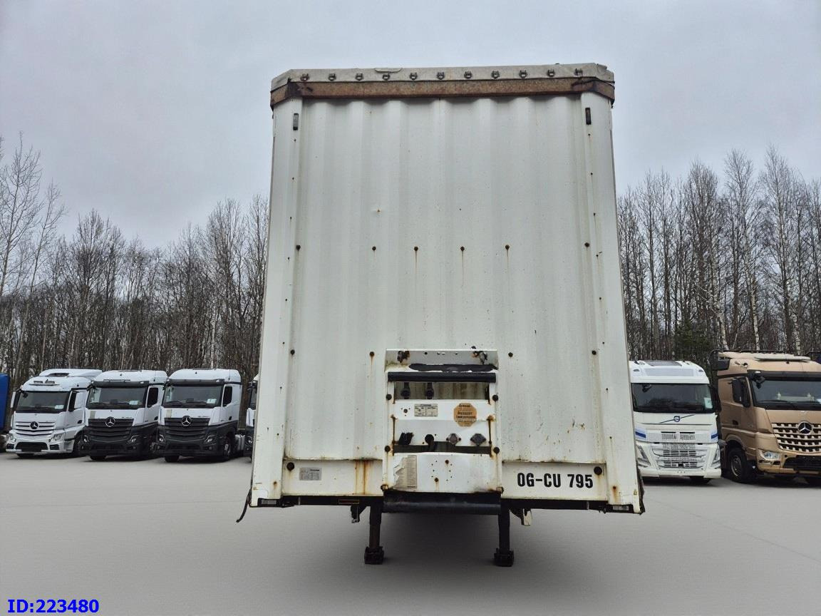 KRONE SDP 27 - Planenauflieger: das Bild 2 KRONE SDP 27 - Planenauflieger: das Bild 2