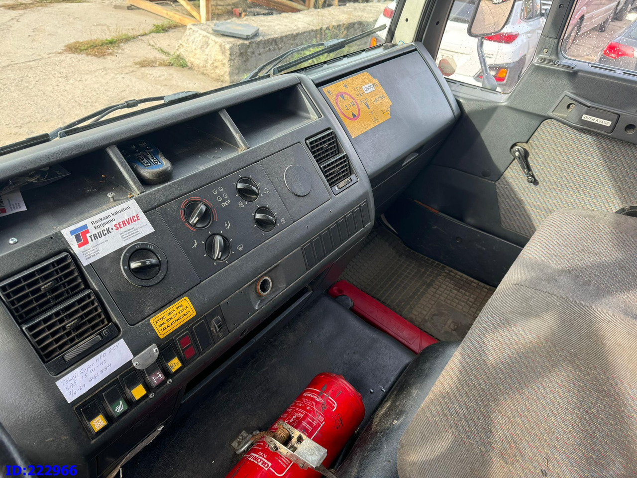 Abschleppwagen MAN 12.224: das Bild 12
