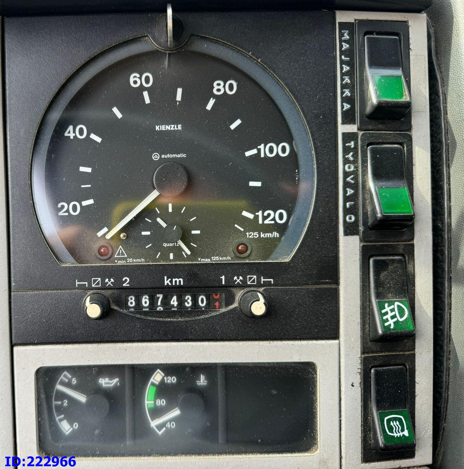 Abschleppwagen MAN 12.224: das Bild 11