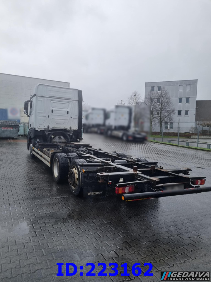 MERCEDES-BENZ Actros 2542 BDF 6x2 Euro6 - Fahrgestell LKW: das Bild 5 MERCEDES-BENZ Actros 2542 BDF 6x2 Euro6 - Fahrgestell LKW: das Bild 5