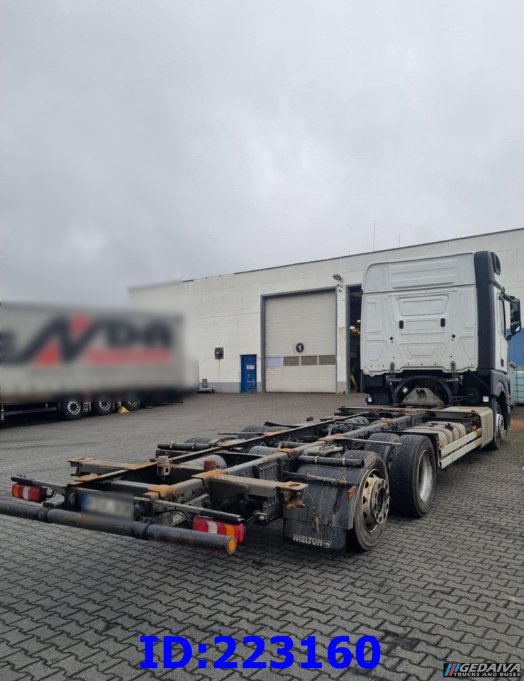 MERCEDES-BENZ Actros 2542 BDF Euro6 - Fahrgestell LKW: das Bild 4 MERCEDES-BENZ Actros 2542 BDF Euro6 - Fahrgestell LKW: das Bild 4